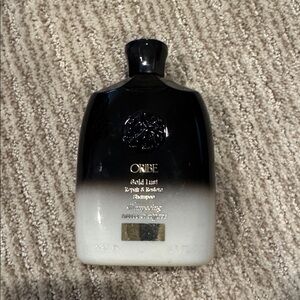 Oribe Gold Lust Repair & Restore Shampoo